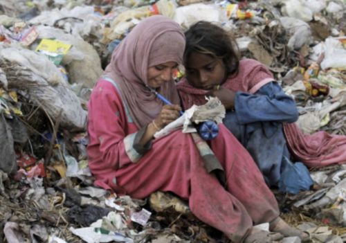 muslim-girls-dream-future-in-heap-of-garbage