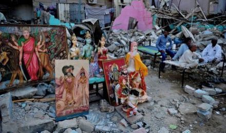 karachi-hindu-temple-destruction-muslim-islam2